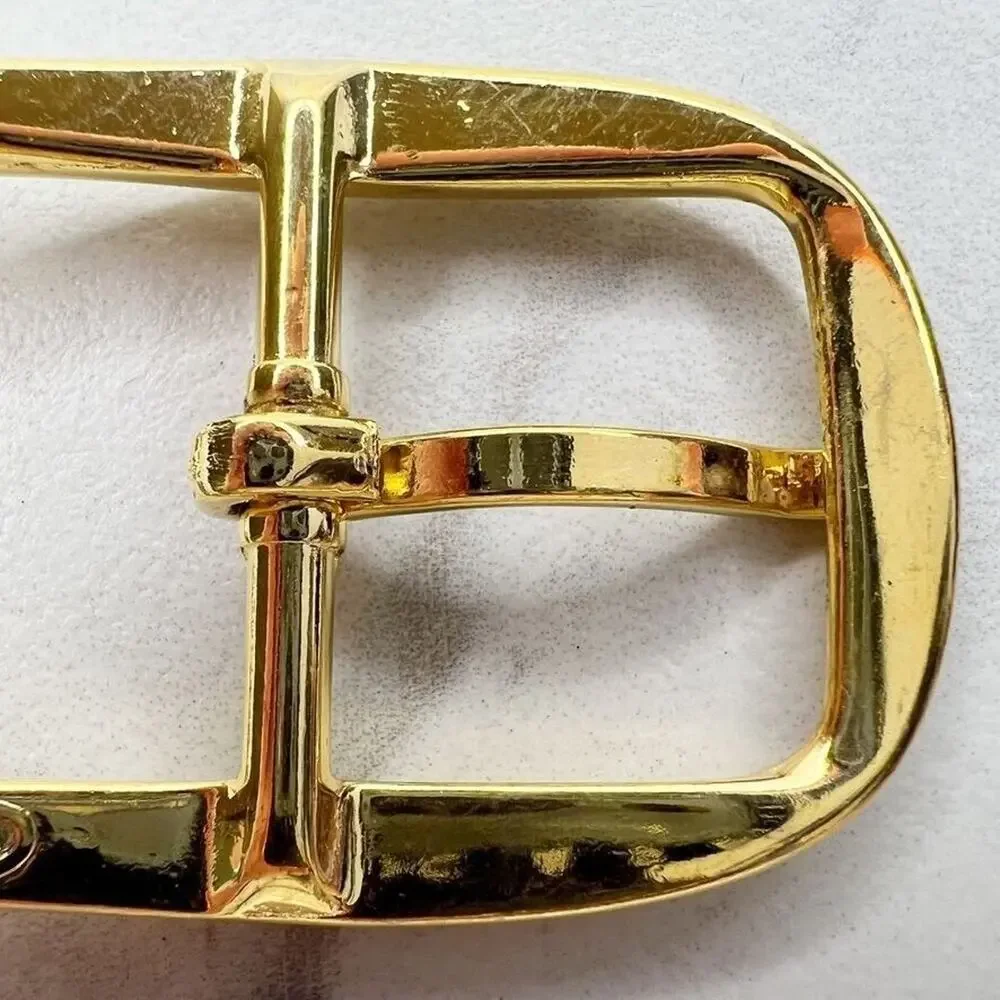 Vintage Gold Tone Simple Basic Belt Buckle for up to 1 Inch Belt